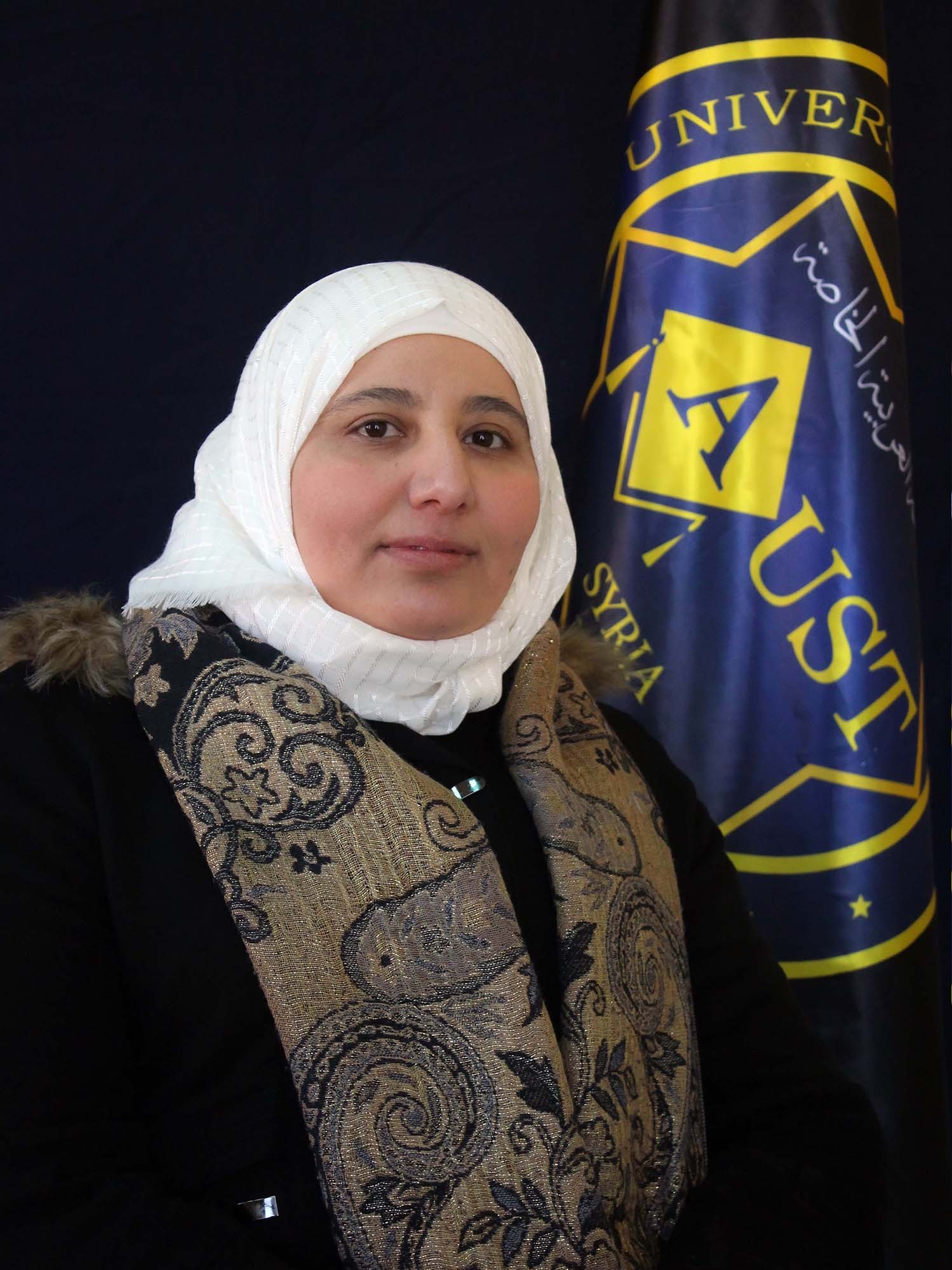 فاطمة الرحال