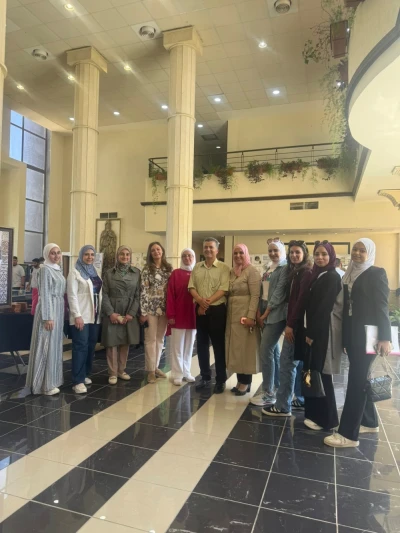 فن معماري وإبداع شبابي يزين أروقة الجامعة: معرض طلاب كلية الهندسة المعمارية يجذب الأنظار