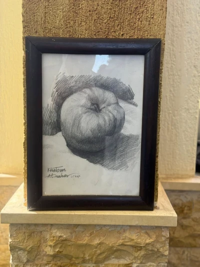 فن معماري وإبداع شبابي يزين أروقة الجامعة: معرض طلاب كلية الهندسة المعمارية يجذب الأنظار