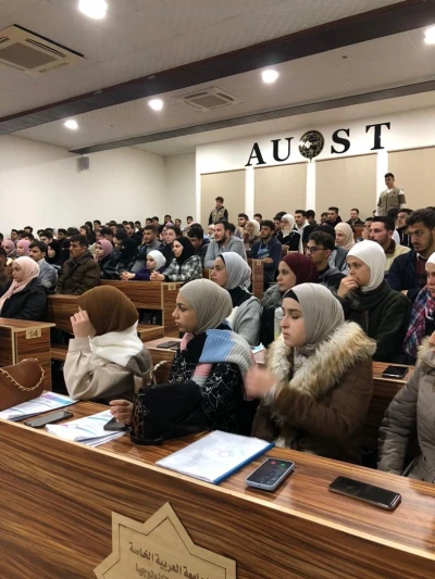 لقاء مع الطلبة المستجدين في كلية الهندسة المعلوماتية