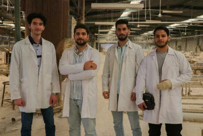 رحلة علمية لطلاب كلية الهندسة الكيميائية إلى معمل البورسلان