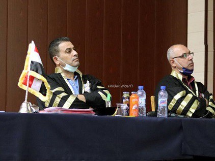 طلاب هندسة الصناعات البترولية