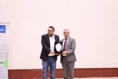 يوم علمي بعنوان تقويم الأسنان المعاصر