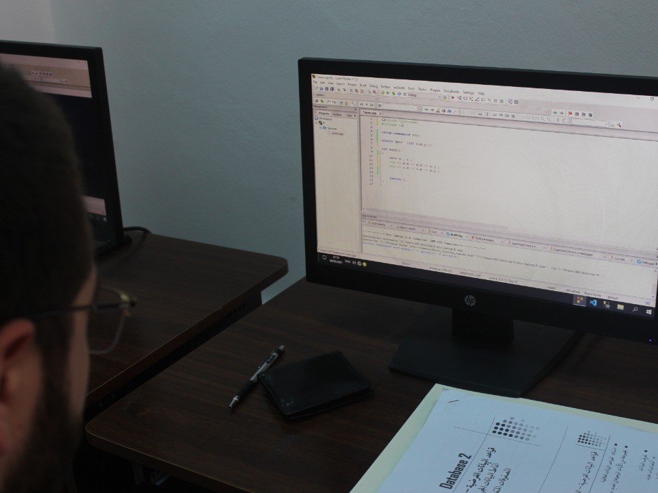 معسكر تدريبي برمجي لطلاب هندسة تقانة المعلومات 1