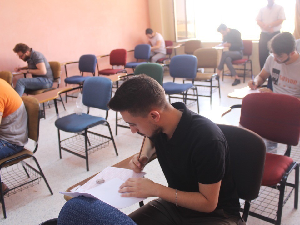 جولة لتفقد سير العملية الامتحانية