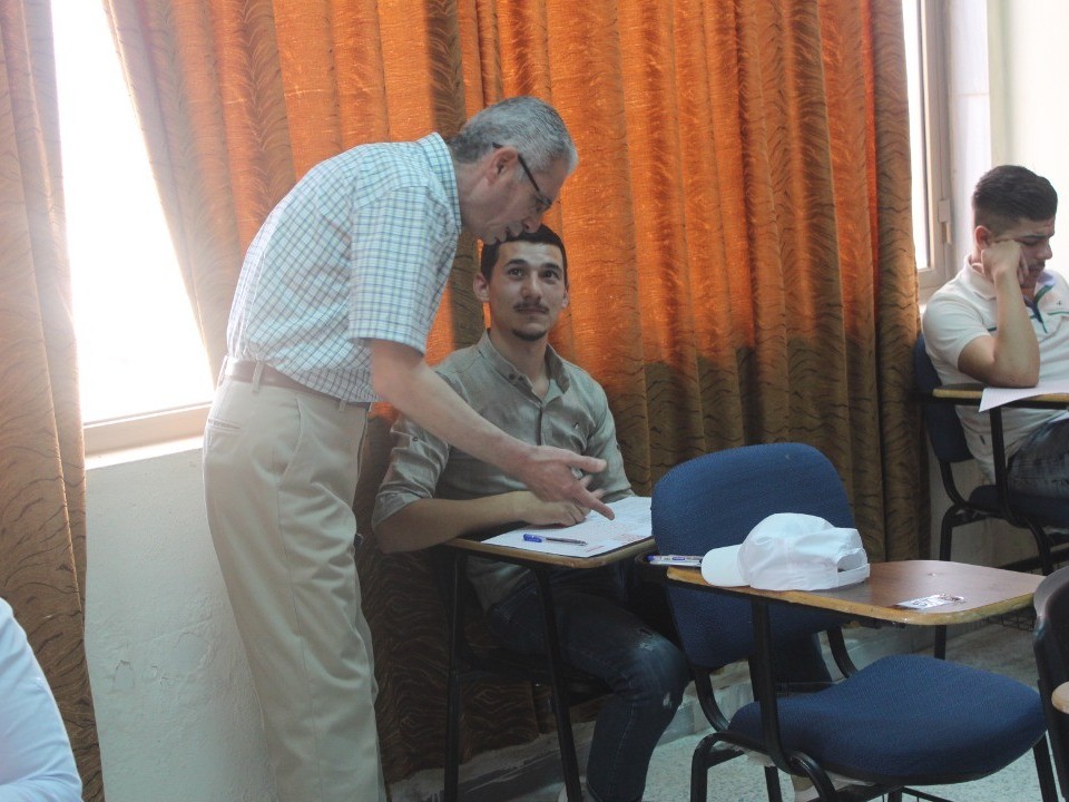 جولة لتفقد سير العملية الامتحانية