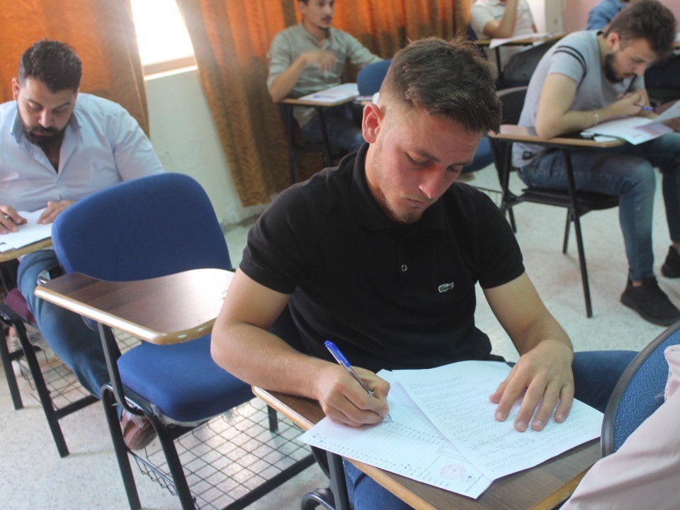 جولة لتفقد سير العملية الامتحانية