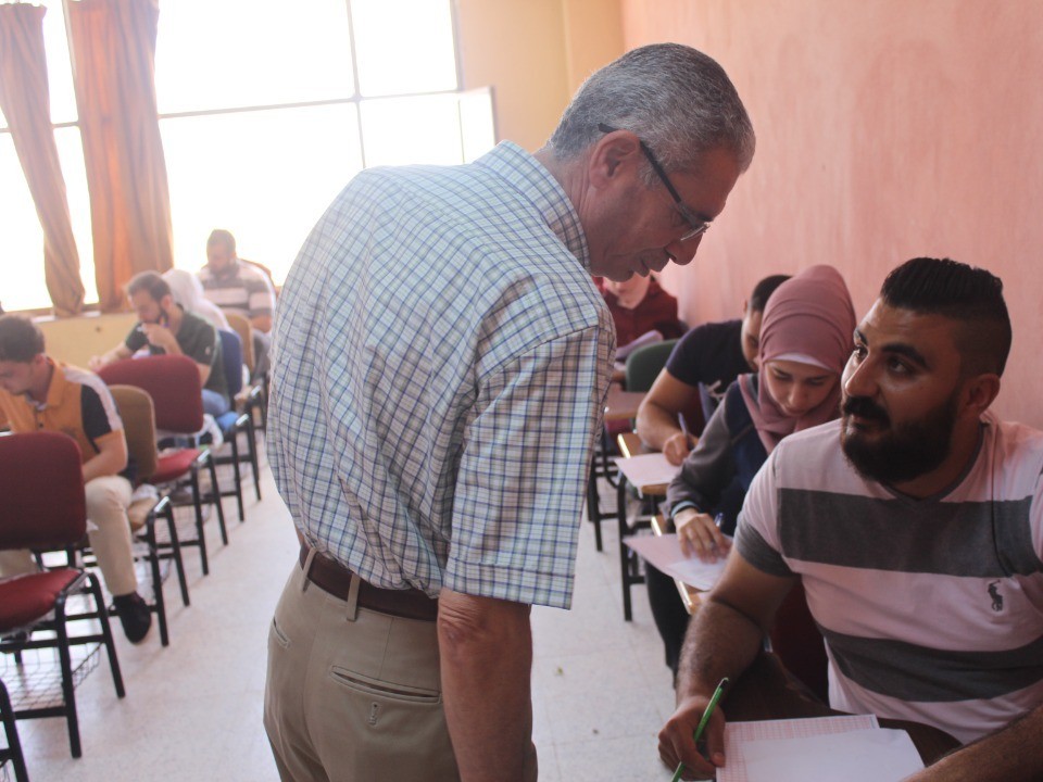 جولة لتفقد سير العملية الامتحانية