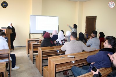 العروض التقديمية الأولية لطلابنا ضمن برنامج التحضيرات لمسابقة البحث العلمي الطلابية.