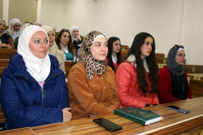 متابعة تدريب الموظفين في الجامعة للحصول على شهادة الجودة الدولية ISO 9001:2015