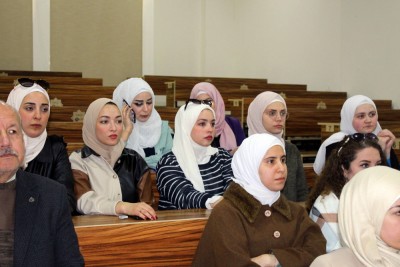 متابعة تدريب الموظفين في الجامعة للحصول على شهادة الجودة الدولية ISO 9001:2015