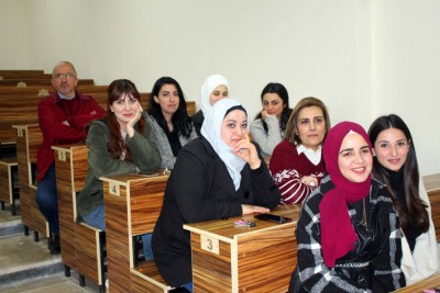 متابعة تدريب الموظفين في الجامعة للحصول على شهادة الجودة الدولية ISO 9001:2015