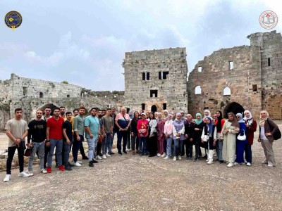 رحلة علمية إلى قلعة الحصن