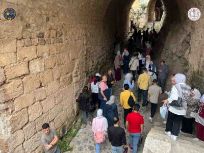 رحلة علمية إلى قلعة الحصن