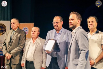 تحت رعاية ذهبية من الجامعة العربية الخاصة للعلوم والتكنولوجيا أقام معهد أبجد حفل تكريم للطلاب الأوائل والمتفوقين في الثانوية العامة والشهادة الاعدادية