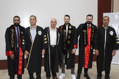 تحكيم مشاريع تخرج طلاب السنة السنة الخامسة للفصل الصيفي من العام الدراسي 2022/2023