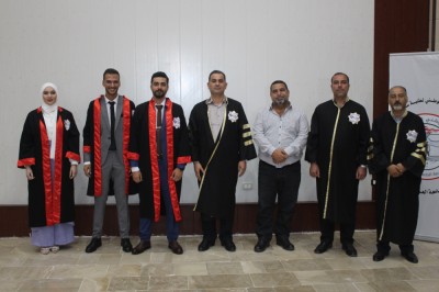 تحكيم مشاريع تخرج طلاب السنة السنة الخامسة للفصل الصيفي من العام الدراسي 2022/2023