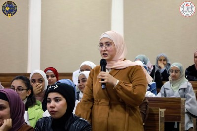 لقاء مفتوح مع طلاب كلية الصيدلة