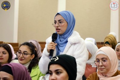 لقاء مفتوح مع طلاب كلية الصيدلة