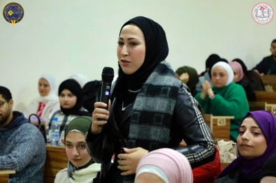 لقاء مفتوح مع طلاب كلية الترجمة واللغات