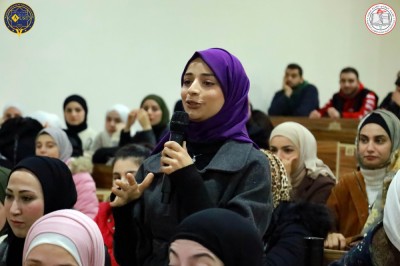 لقاء مفتوح مع طلاب كلية الترجمة واللغات