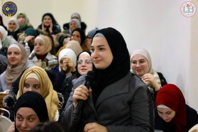 لقاء مفتوح مع طلاب كلية الترجمة واللغات