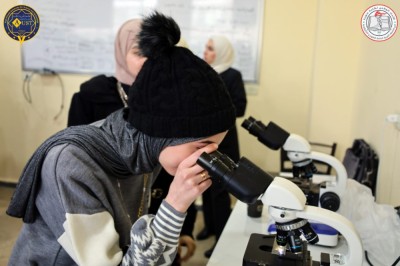 زيارة طلاب مدرسة المتفوقين