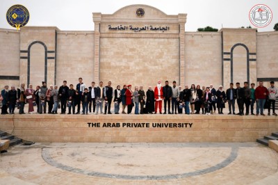 زيارة طلاب مدرسة المتفوقين