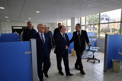 زيارة السيد الدكتور وزير التعليم العالي والبحث العلمي إلى الجامعة العربية الخاصة للعلوم والتكنولوجيا