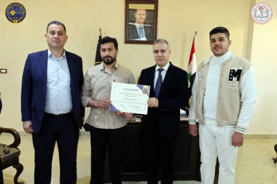 تكريم طلاب كلية الهندسة المعلوماتية