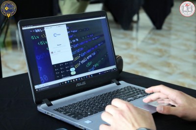 مناقشة مشاريع التخرج لكلية الهندسة المعلوماتية