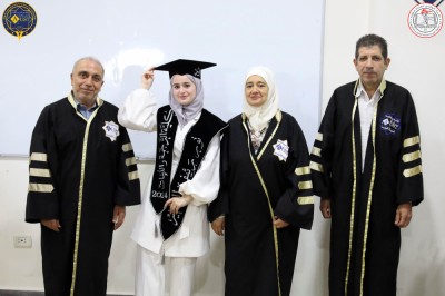 مشاريع التخرج طلاب كلية الترجمة واللغات