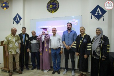 مشاريع التخرج طلاب كلية الترجمة واللغات