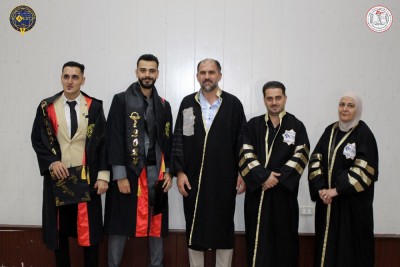 مناقشة مشاريع تخرج طلاب كلية الصيدلة للفصل الثاني للعام الدراسي 2023-2024