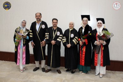 مناقشة مشاريع تخرج طلاب كلية الصيدلة للفصل الثاني للعام الدراسي 2023-2024