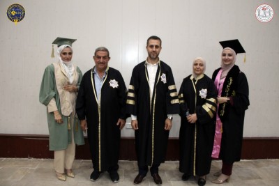 مناقشة مشاريع تخرج طلاب كلية الصيدلة للفصل الثاني للعام الدراسي 2023-2024