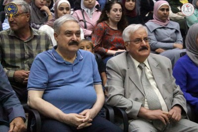 مناقشة مشاريع تخرج طلاب كلية الصيدلة للفصل الثاني للعام الدراسي 2023-2024