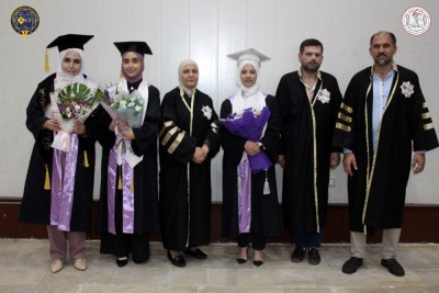 مناقشة مشاريع تخرج طلاب كلية الصيدلة للفصل الثاني للعام الدراسي 2023-2024