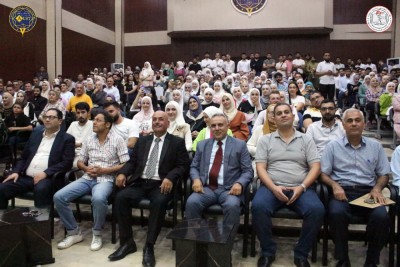 مناقشة مشاريع تخرج طلاب كلية الصيدلة للفصل الثاني للعام الدراسي 2023-2024