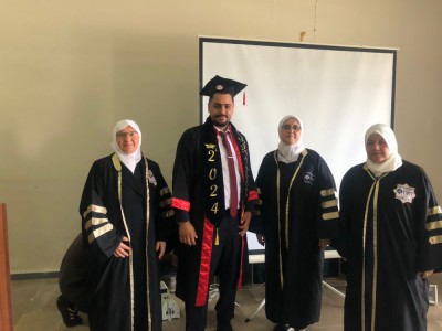 مناقشة مشاريع كلية الهندسة المعلوماتية