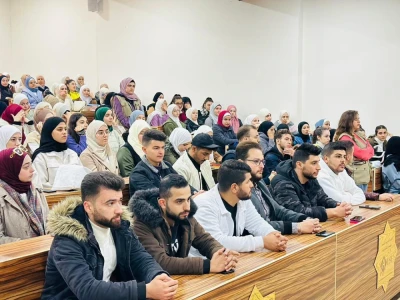 لقاء مفتوح مع الطـلاب المستجدين بكلية الصيدلة