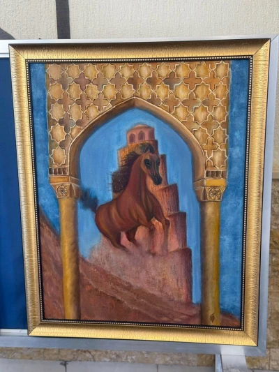 فن معماري وإبداع شبابي يزين أروقة الجامعة: معرض طلاب كلية الهندسة المعمارية يجذب الأنظار