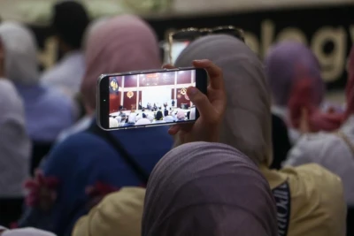 برعاية رئيس الجامعة.. كلية الترجمة تقدّم أولى عروضها المسرحية Mind Your Language