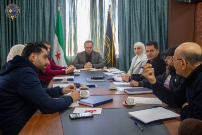 رئيس الجامعة يترأس اجتماعاً لبحث سبل الارتقاء بالخدمات التعليمية والإدارية