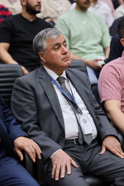 يوم علمي بعنوان تقويم الأسنان المعاصر