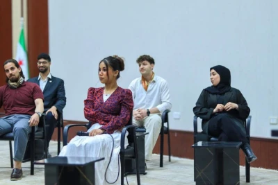 برعاية رئيس الجامعة.. كلية الترجمة تقدّم أولى عروضها المسرحية Mind Your Language