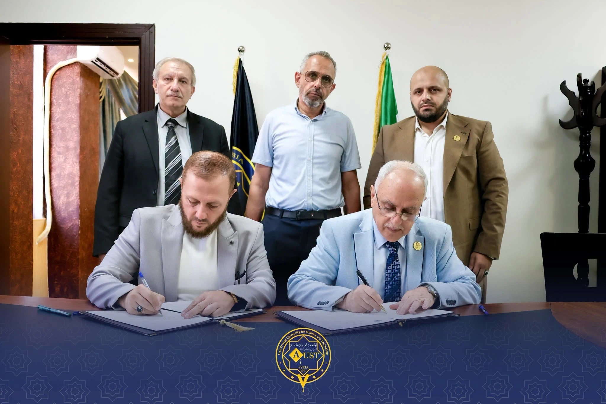 الجامعة العربية الخاصة توقّع مذكرة تفاهم استراتيجية مع غرفة تجارة حماة لتعزيز التكامل الأكاديمي الاقتصادي ودعم سوق العمل