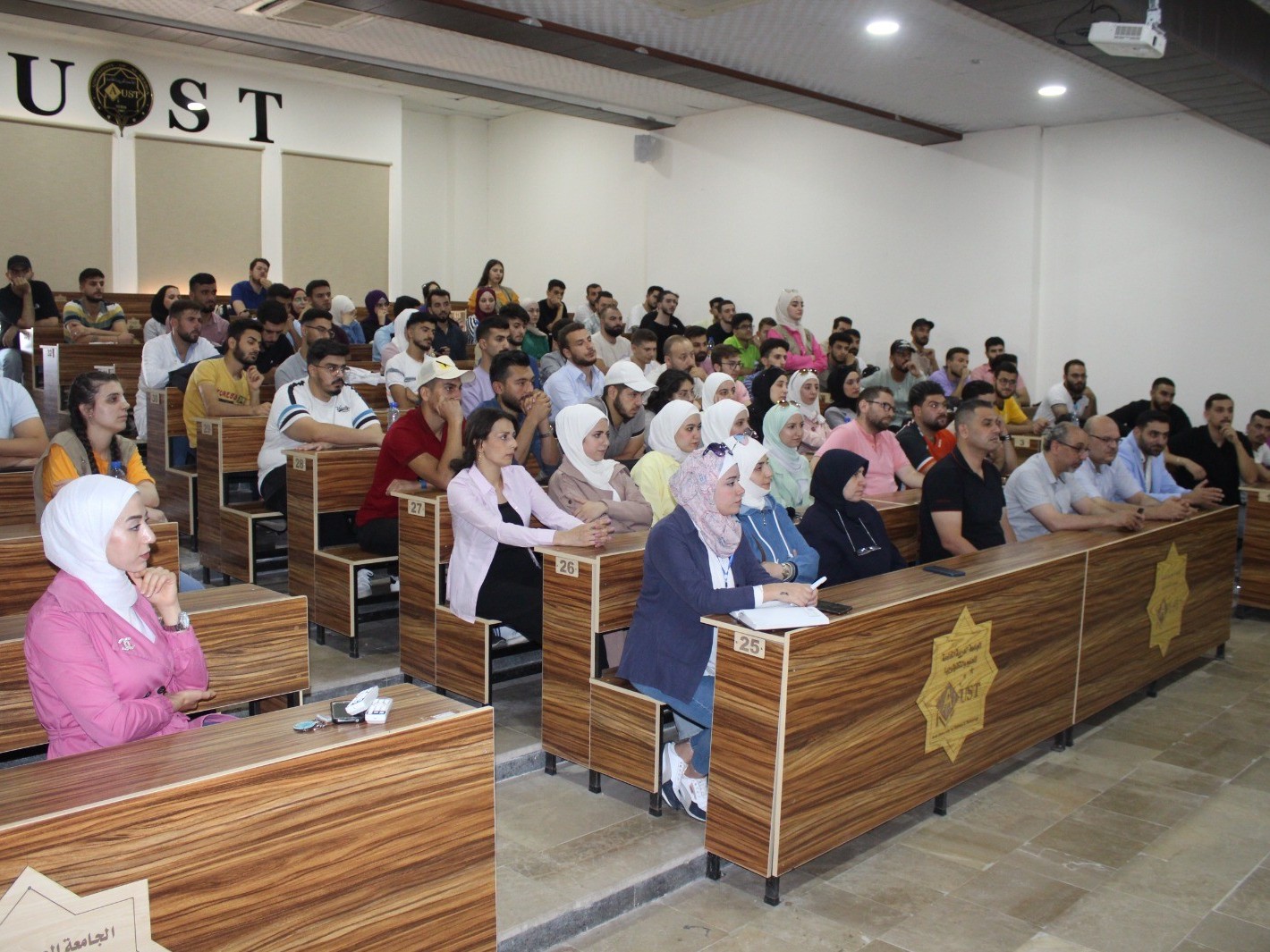 Open student meeting with Dr. Mukhlis Al-Jundi, Head of the Dental Syndicate