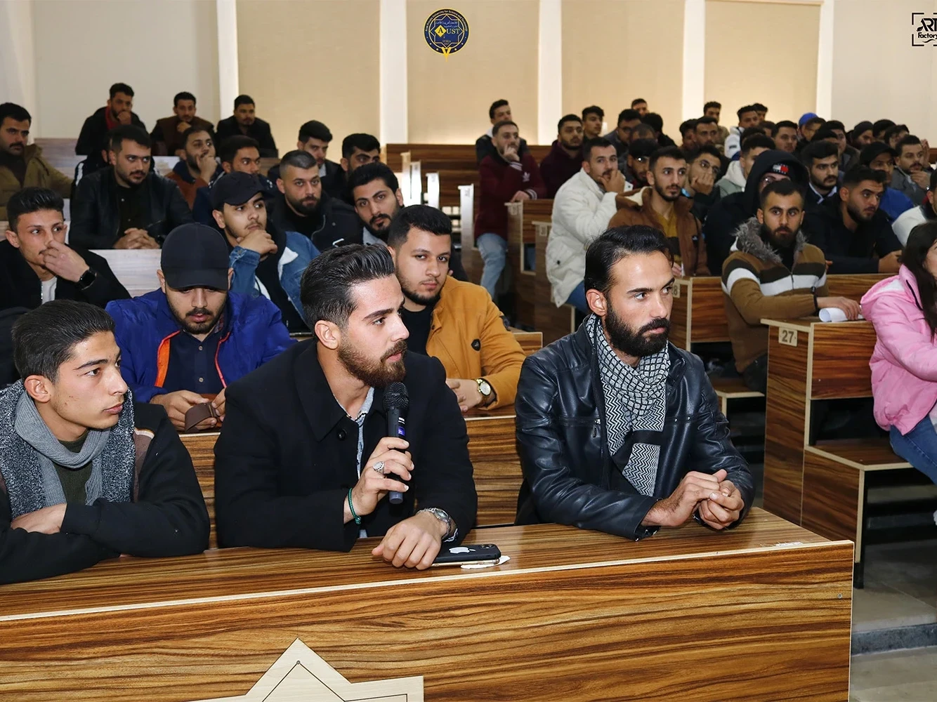 Meeting with new students at the College of Petroleum Engineering