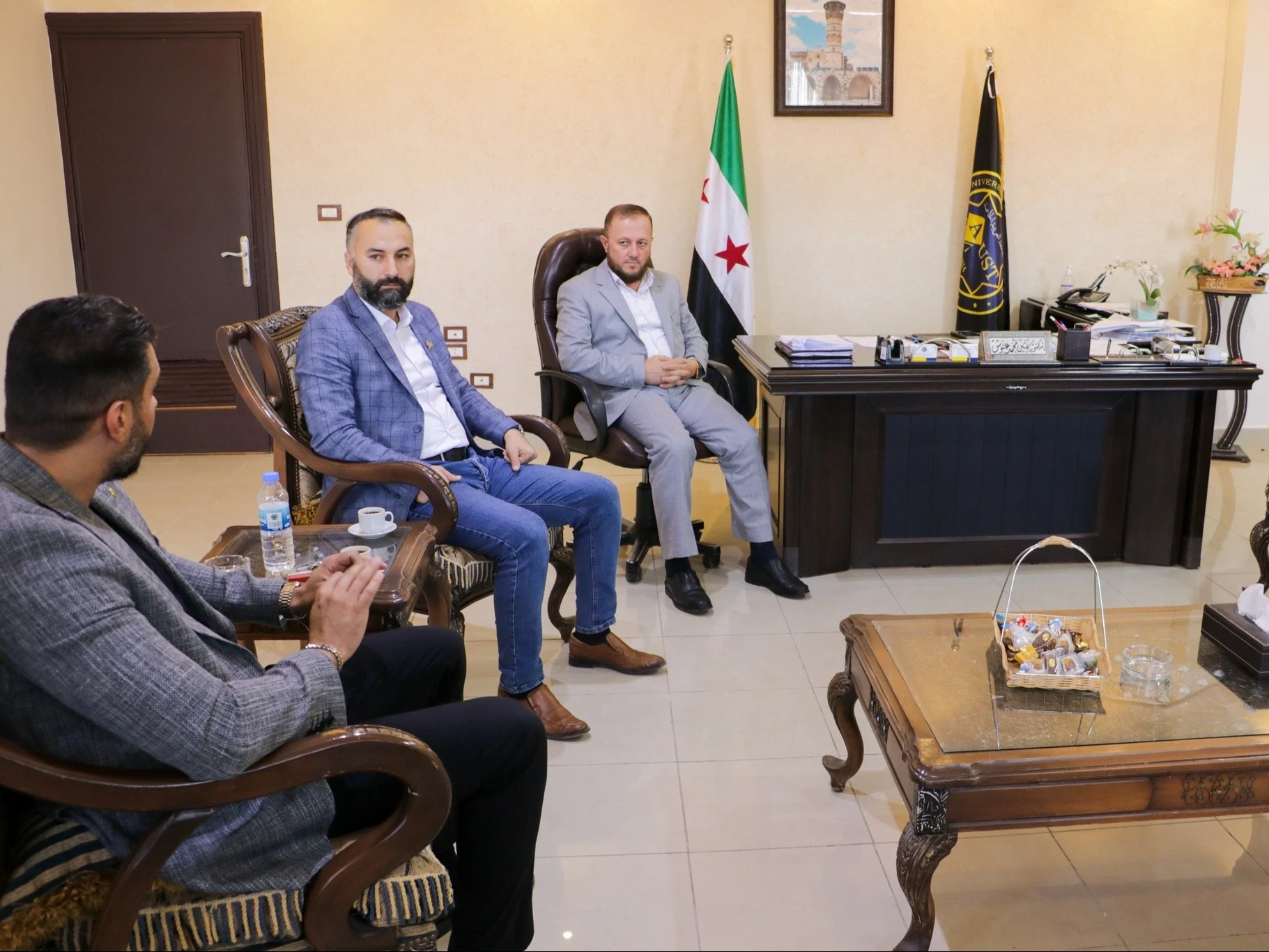 زيارة المكتب السياسي في محافظة حماة إلى الجامعة العربية الخاصة